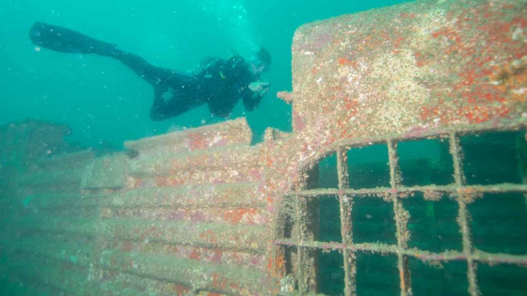 diver at Spiegel Grove shipwreck in Key Largo Florida 